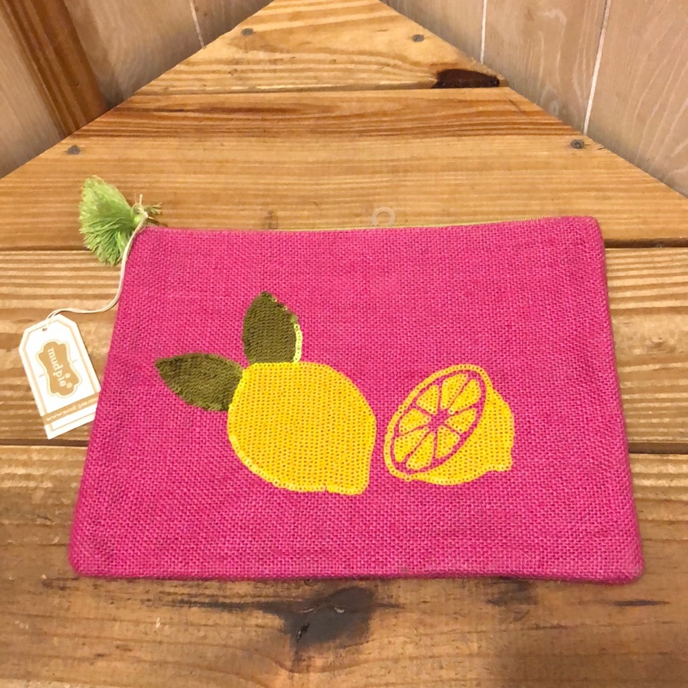 Mud pie cosmetic bag